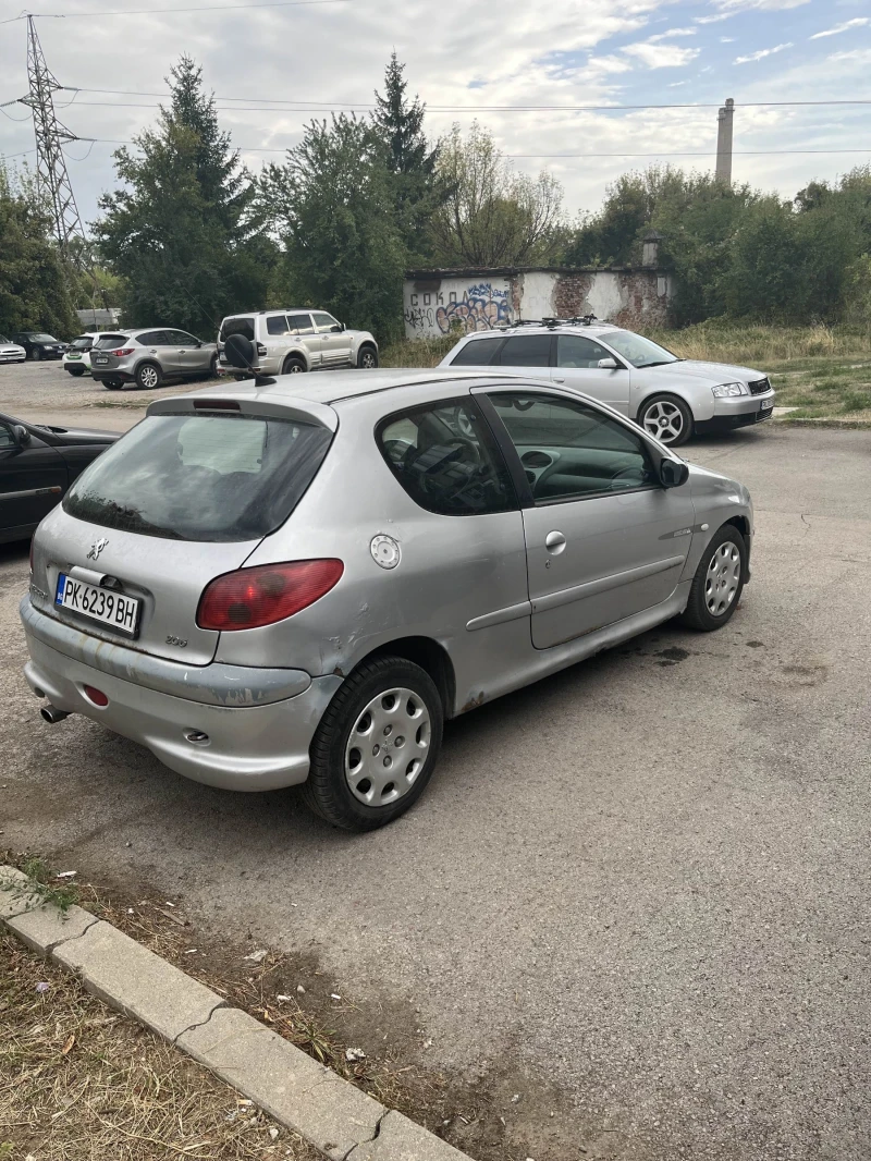 Peugeot 206, снимка 4 - Автомобили и джипове - 47153149