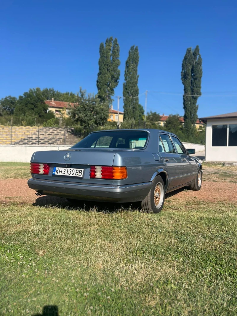 Mercedes-Benz 260, снимка 13 - Автомобили и джипове - 47286038