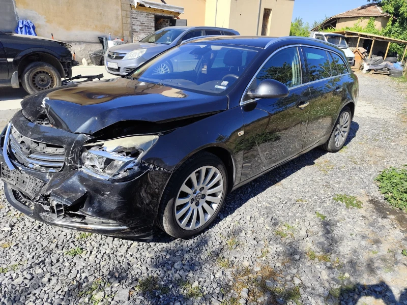 Opel Insignia 4x4, снимка 4 - Автомобили и джипове - 51884179