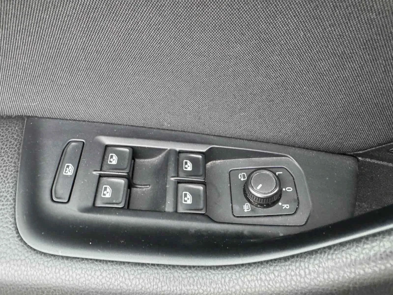 VW Passat B8, снимка 10 - Автомобили и джипове - 53050993