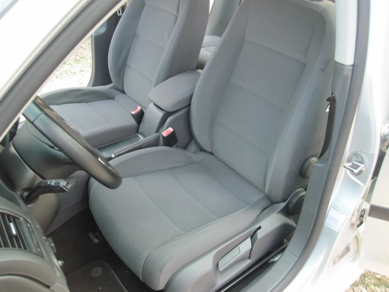 VW Golf 1.6 102 HIGLINE ITALY, снимка 10 - Автомобили и джипове - 52180300