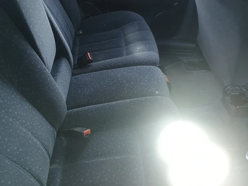 VW Passat, снимка 5 - Автомобили и джипове - 52828979