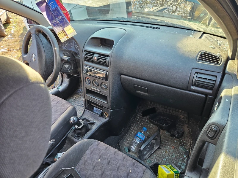 Opel Astra, снимка 2 - Автомобили и джипове - 53202316