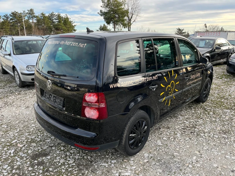 VW Touran 1.6i 102ps, снимка 4 - Автомобили и джипове - 53598331