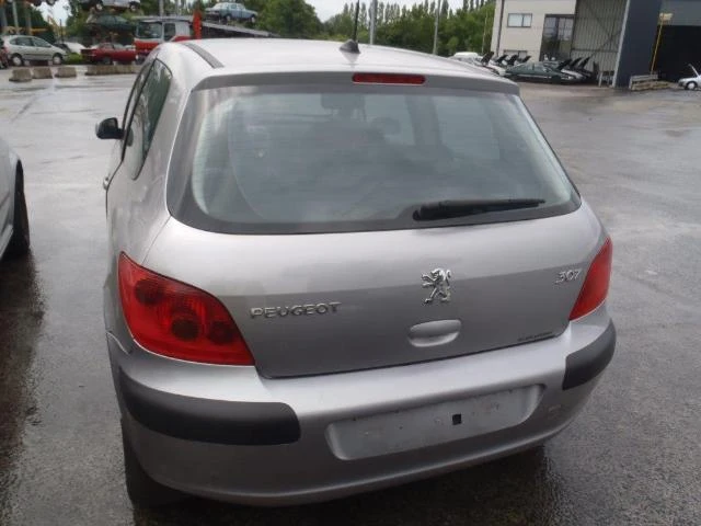 Peugeot 307 2.0 16V/2.0 HDi/1.6 i - изображение 5