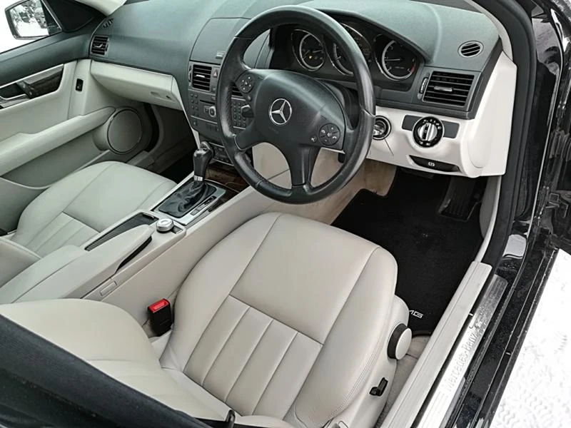 Mercedes-Benz C 220 2.2CDI-НА ЧАСТИ, снимка 11 - Автомобили и джипове - 35327500