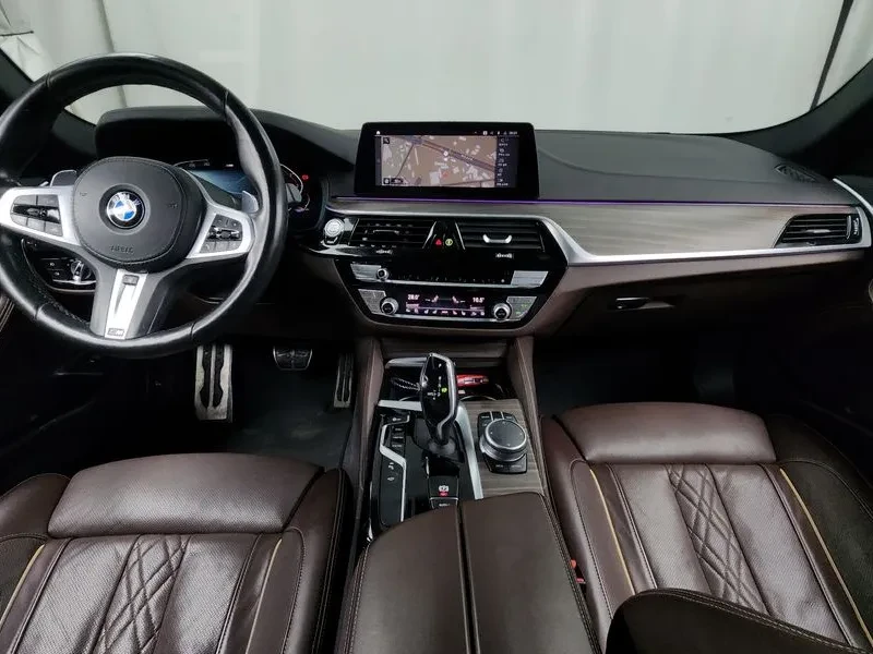 BMW 520 D M Sports Plus - изображение 7