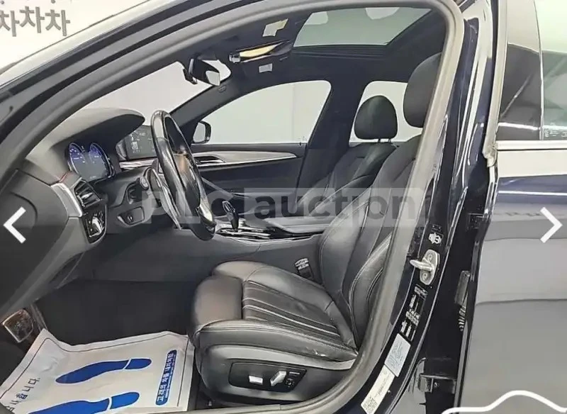 BMW 530 ДИСТРОНИК/ШИБИДАХ/ФИКСИРАНА ЦЕНА ДО БЪЛГАРИЯ, снимка 10 - Автомобили и джипове - 54997750