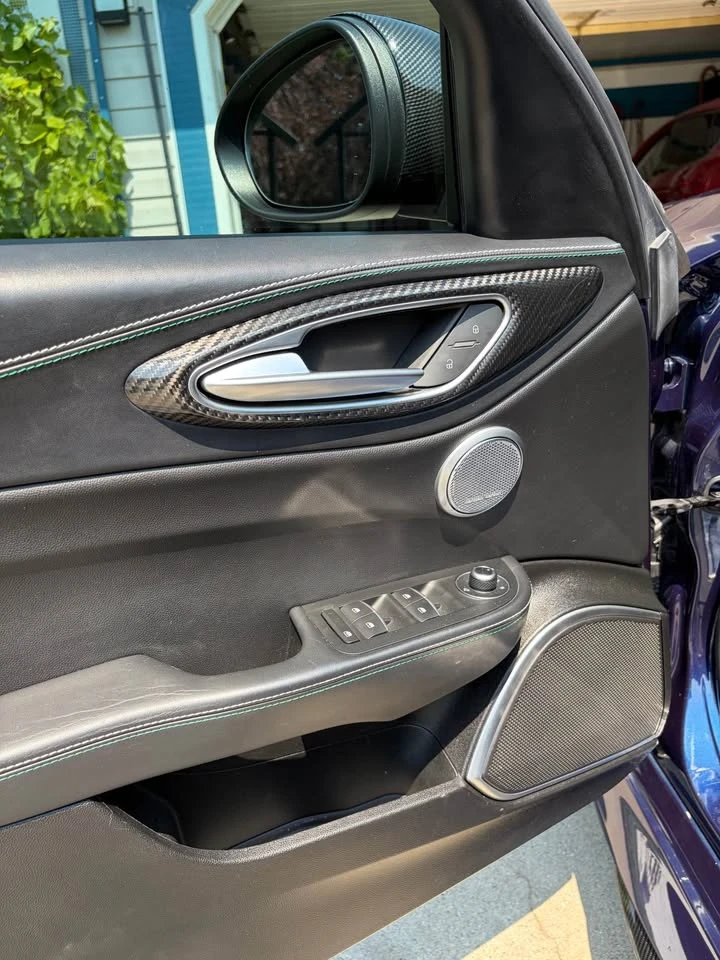 Alfa Romeo Giulia Quadrifoglio, АВТОКРЕДИТ, снимка 12 - Автомобили и джипове - 55992881
