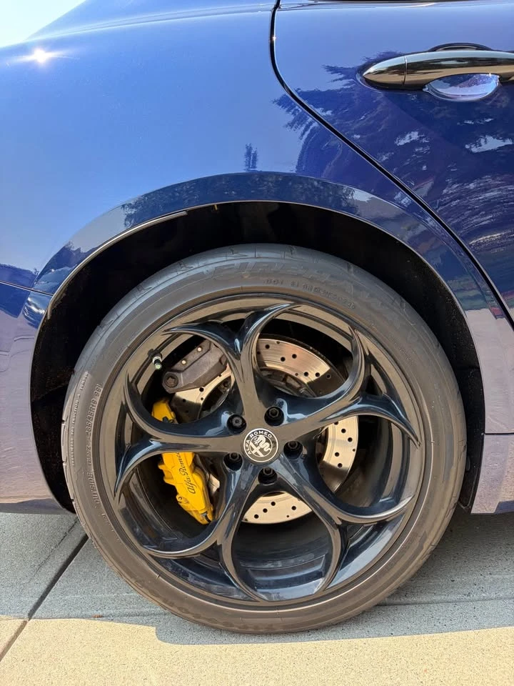 Alfa Romeo Giulia Quadrifoglio, АВТОКРЕДИТ, снимка 9 - Автомобили и джипове - 55992881
