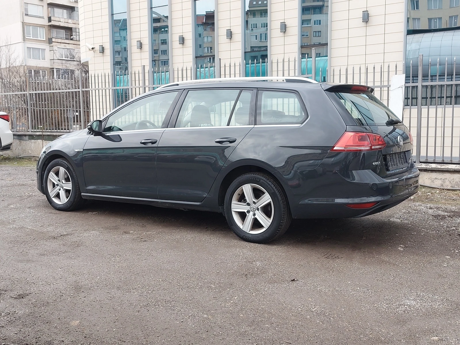 VW Golf 1.4TGi AUTOMATIC-7степенен HIGHLINE БЕНЗИН+ МЕТАН - изображение 5