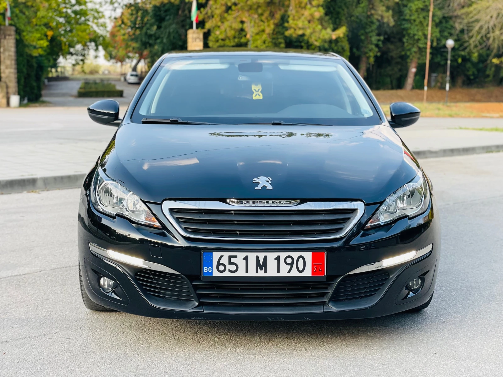 Peugeot 308 1.6HDI* 92к.с* 2014год. - изображение 2