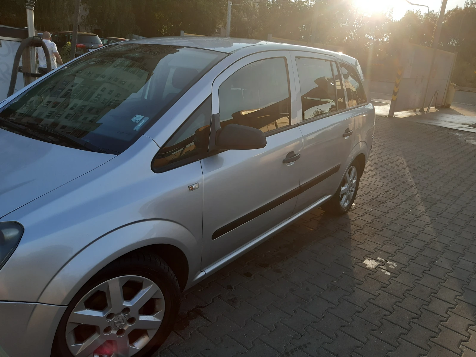 Opel Zafira  - изображение 7