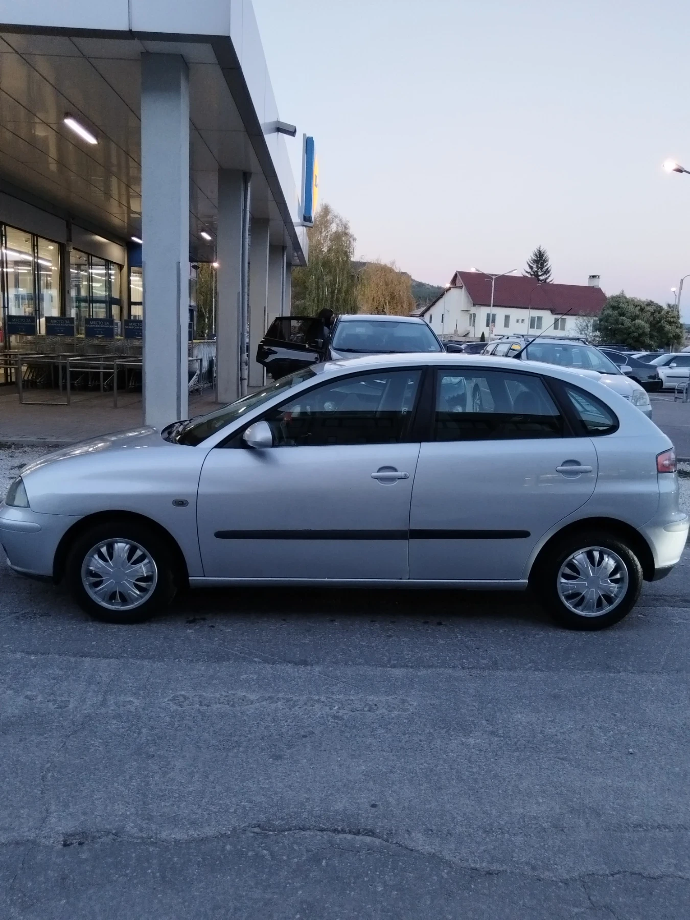 Seat Ibiza  - изображение 3