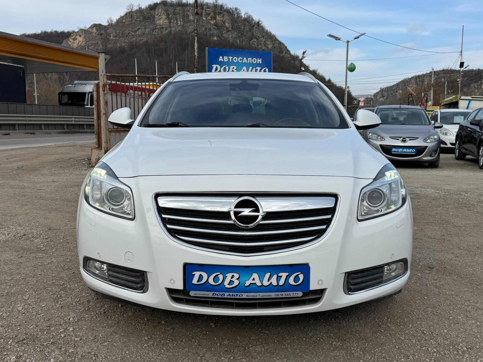 Opel Insignia 2.0CDTI-160К.С-4Х4-AVTOMAT-SPORT TOURER  - изображение 2