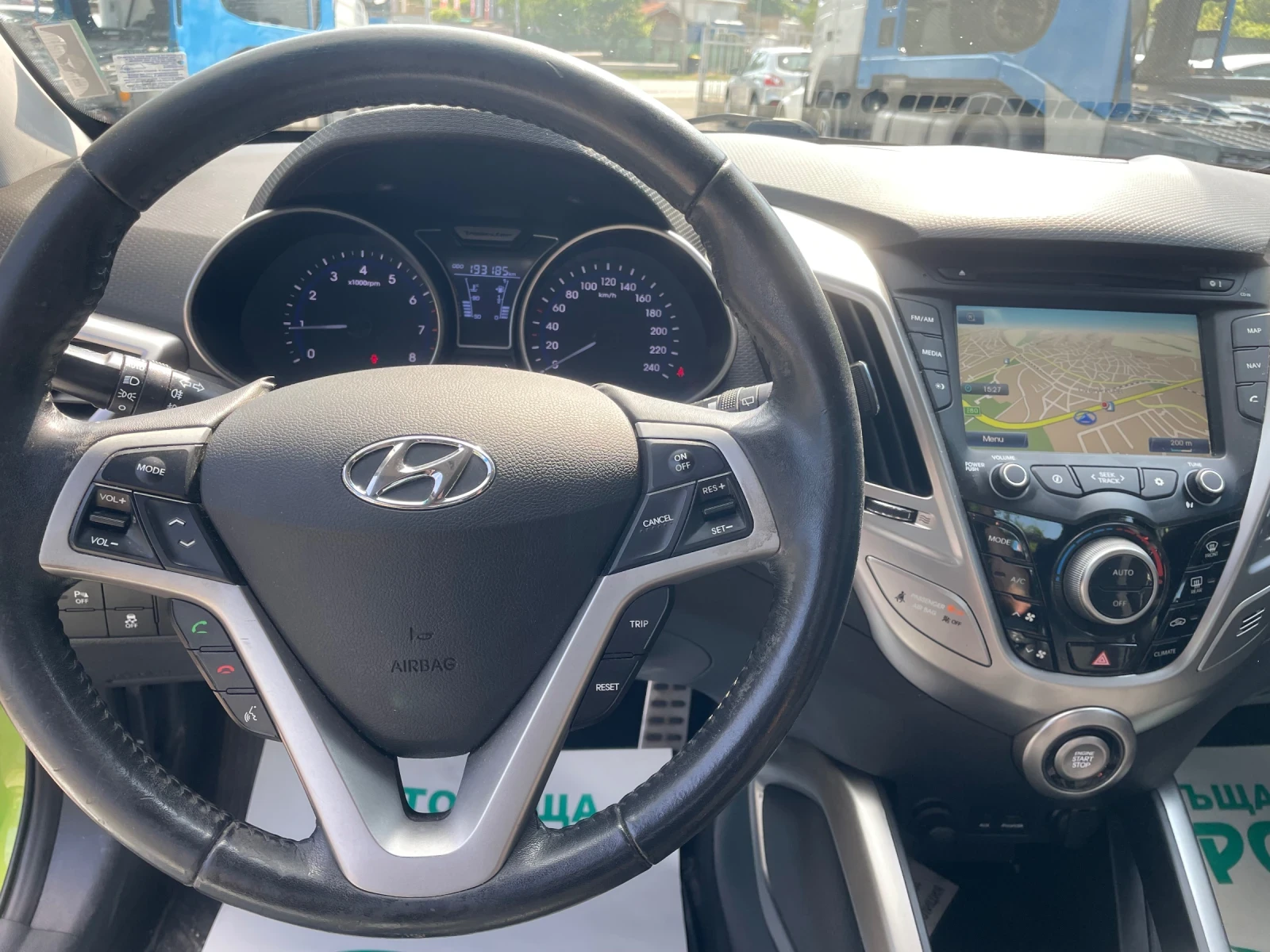 Hyundai Veloster  1.6, NAVI - изображение 10