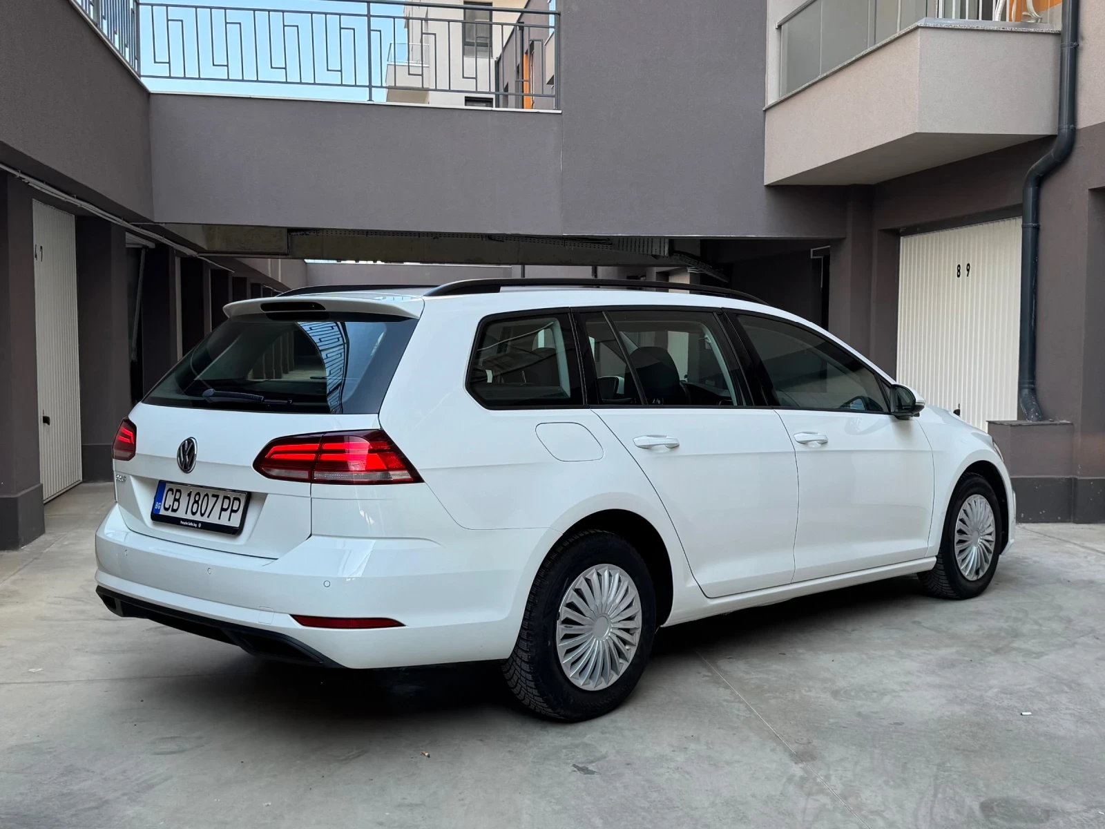 VW Golf 109, 000km - изображение 3