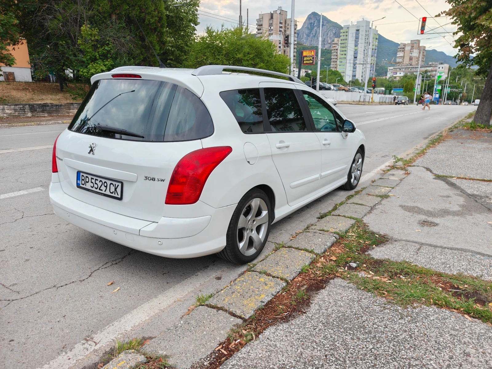 Peugeot 308 2.0HDI SW - изображение 8