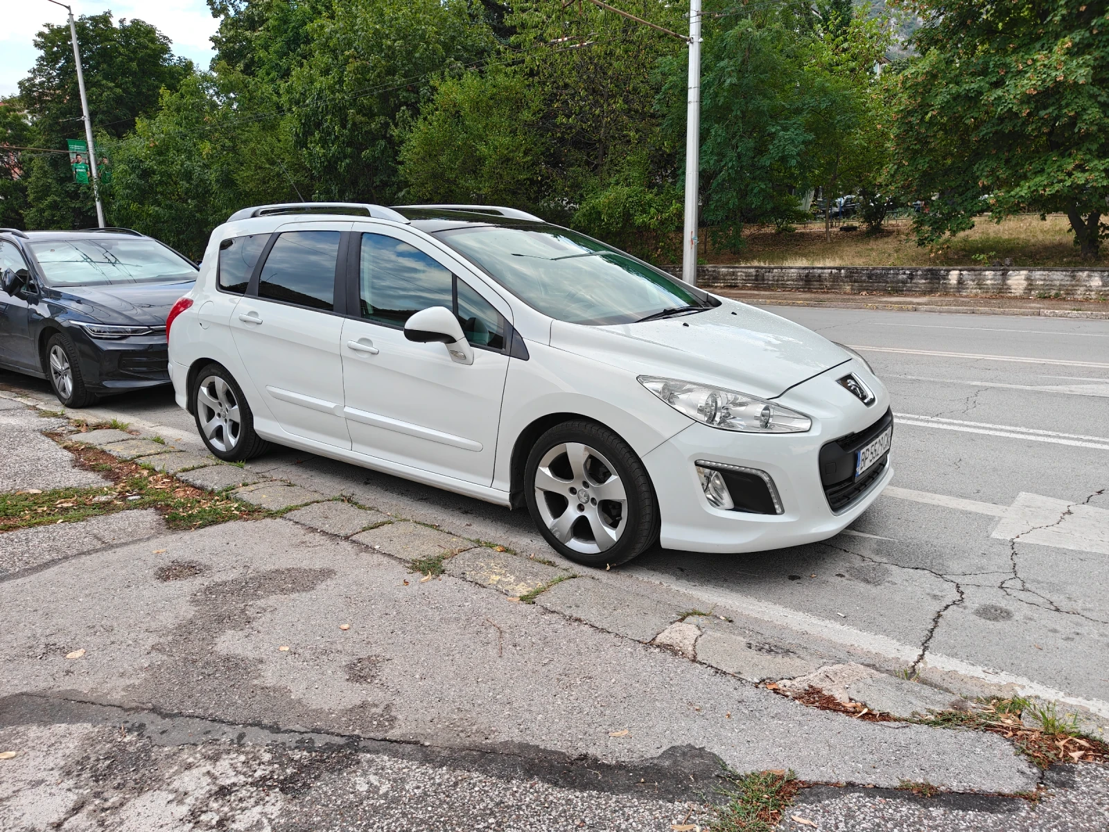 Peugeot 308 2.0HDI SW - изображение 10
