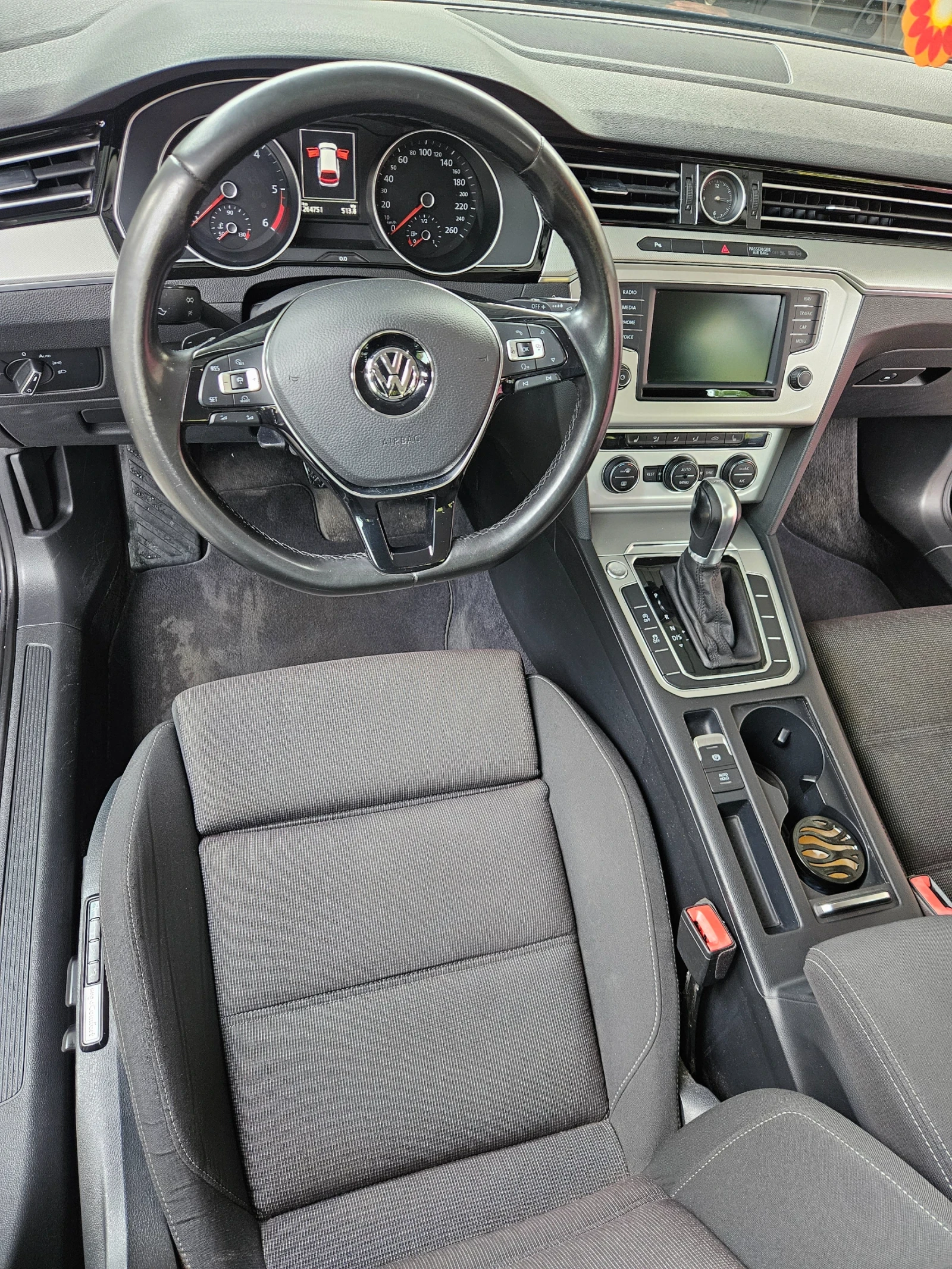 VW Passat B8 | Mobile.bg   17