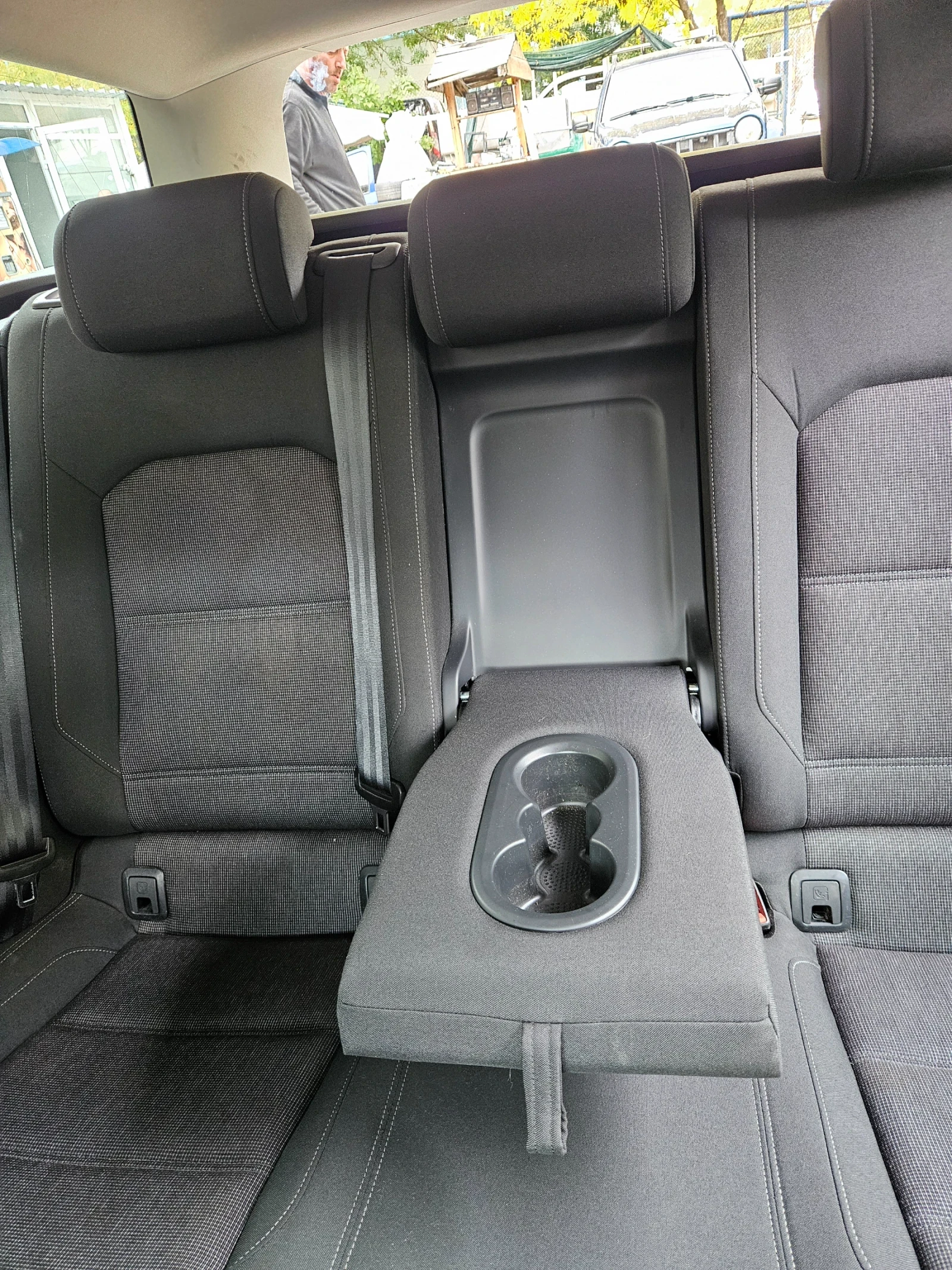 VW Passat B8 | Mobile.bg   15