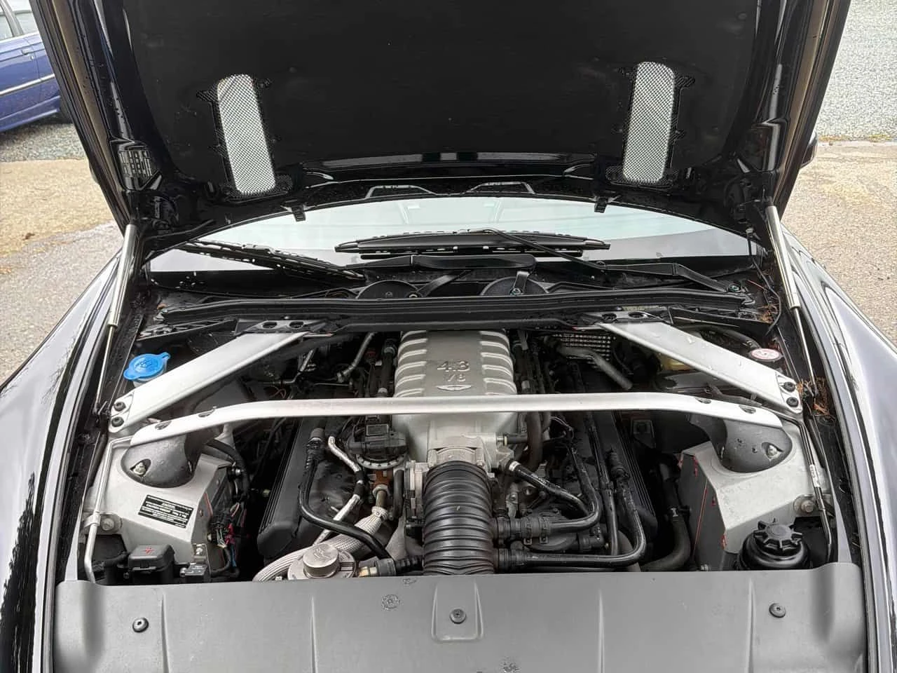 Aston Martin V12 Vantage * 2dr Cpe Sportshift * ��. �������*  | Mobile.bg � ����������� 11