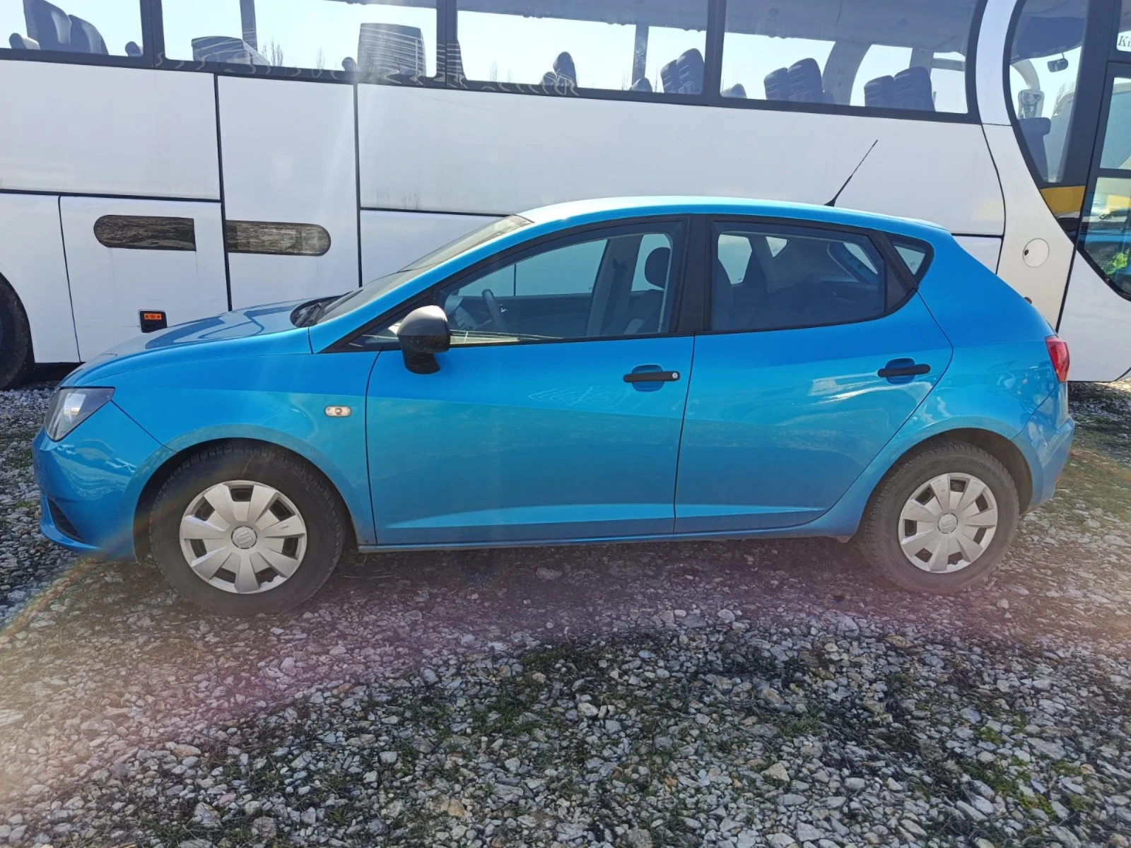 Seat Ibiza 1.2i 69к.с., снимка 5 - Автомобили и джипове - 53746805
