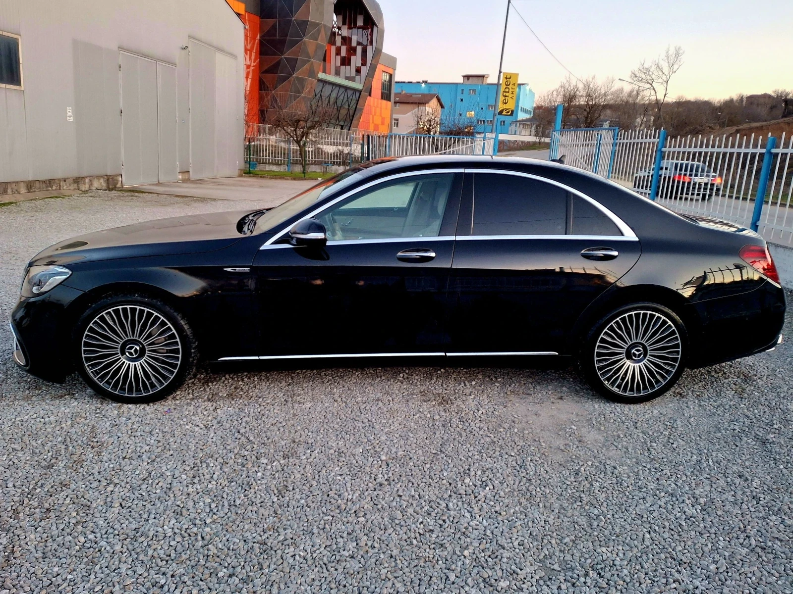 Mercedes-Benz S 350 S63 AMG PACK, снимка 3 - Автомобили и джипове - 53848996