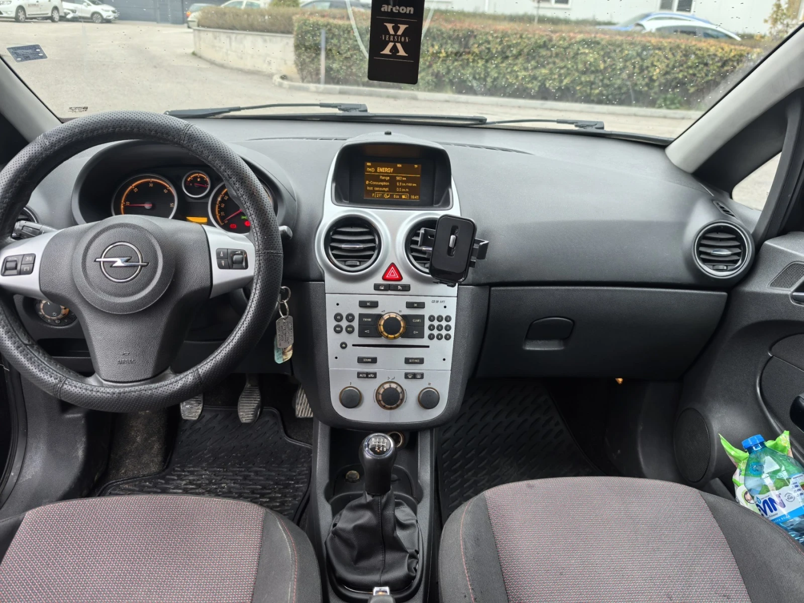 Opel Corsa 1.3 90 кс. М jet   6 скр 2006, снимка 12 - Автомобили и джипове - 53965156