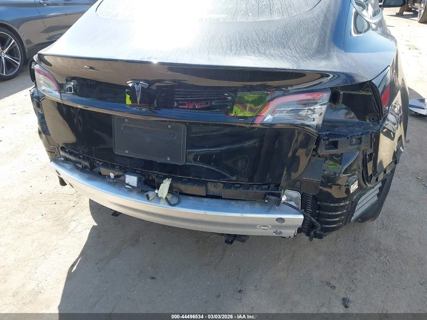 Tesla Model 3 Rear-Wheel Drive, снимка 6 - Автомобили и джипове - 54459804