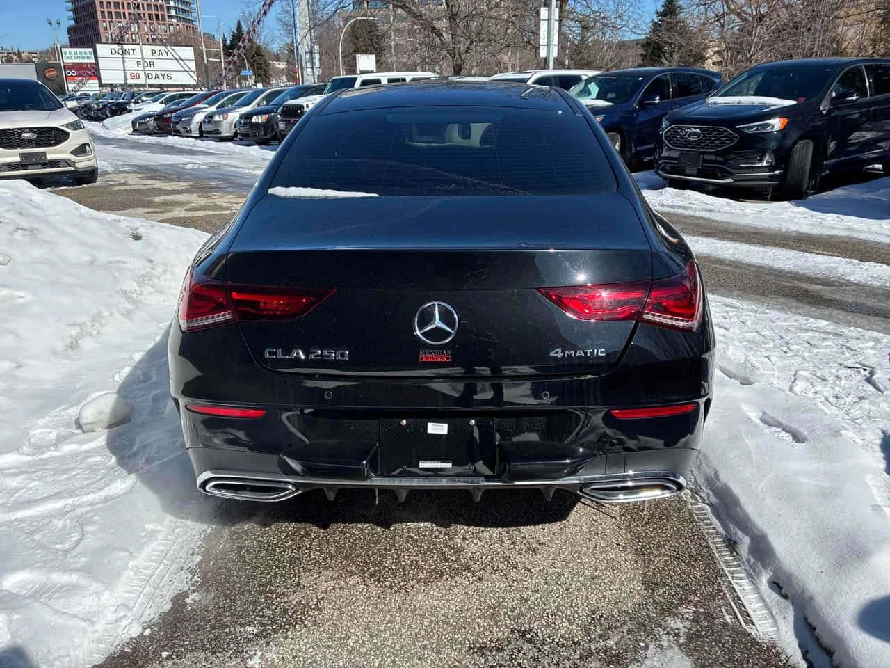 Mercedes-Benz CLA 250 4МАТIC* DISTRONIC* PANO* АМБИЕНТО* , снимка 4 - Автомобили и джипове - 54563691