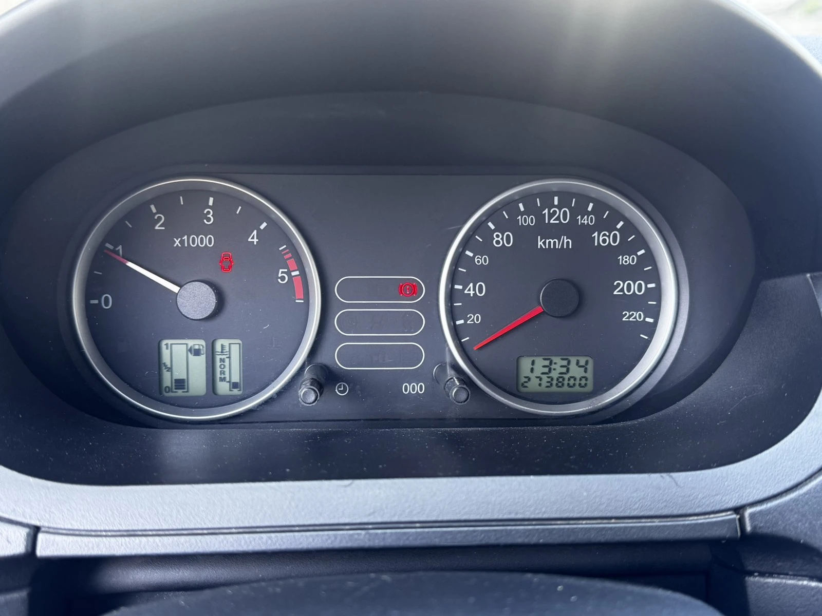 Ford Fiesta 1.4 TDCI, снимка 6 - Автомобили и джипове - 54739404