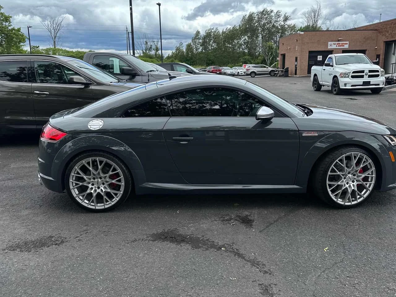 Audi Tt * TTS* 2.0T* АВТОКРЕДИТ БЕЗ ПЪРВОНАЧАЛНА ВНОСКА* , снимка 3 - Автомобили и джипове - 54920723