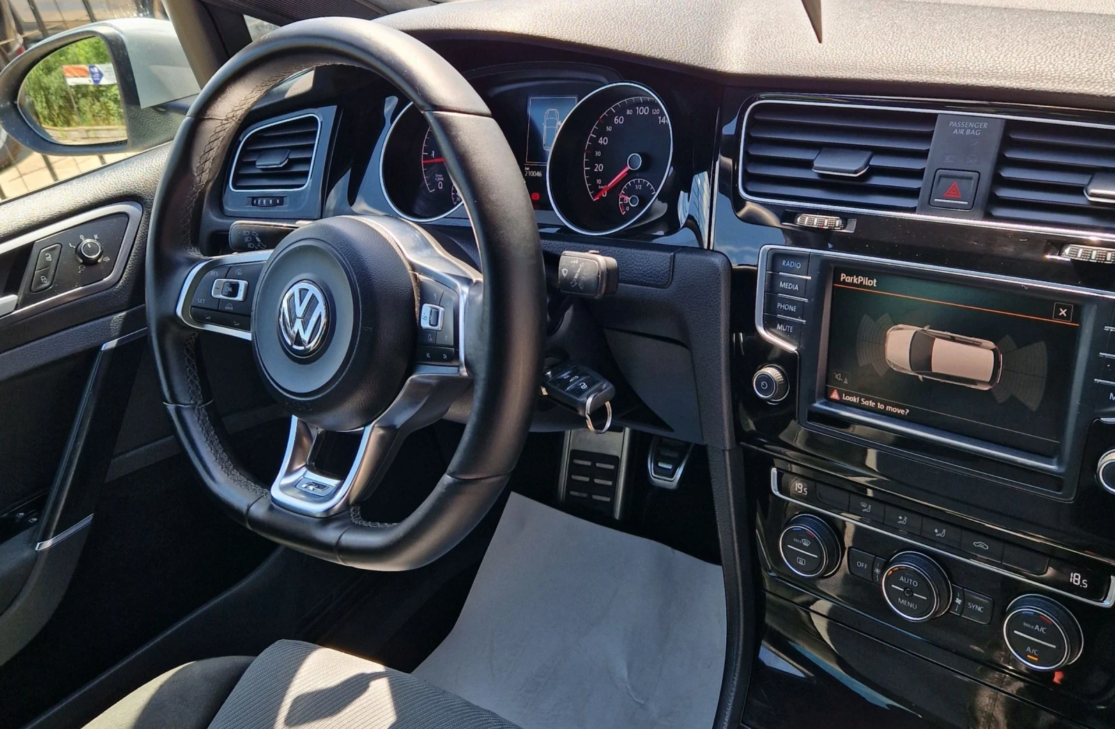VW Golf 1.6TDI R-LINE | Mobile.bg � ����������� 13