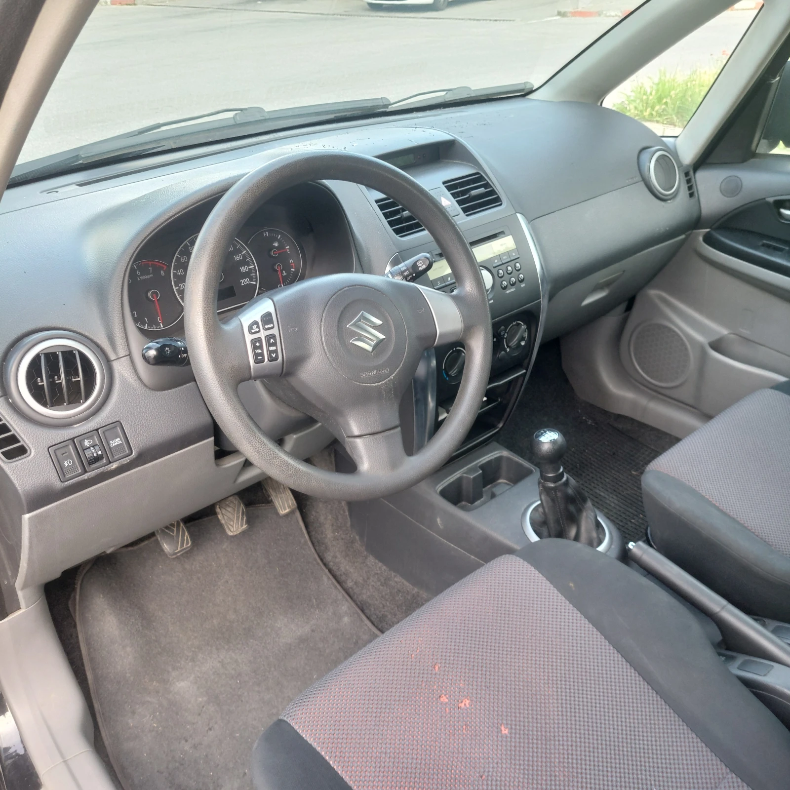 Suzuki SX4 1.6i 4x4, снимка 6 - Автомобили и джипове - 55002479