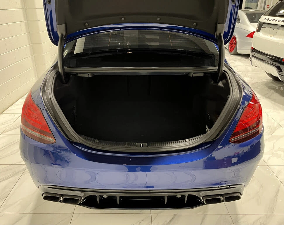 Mercedes-Benz C 63 AMG C63 S* Sedan* АвтоКредит* (ЦЕНА ДО БГ), снимка 12 - Автомобили и джипове - 55037902