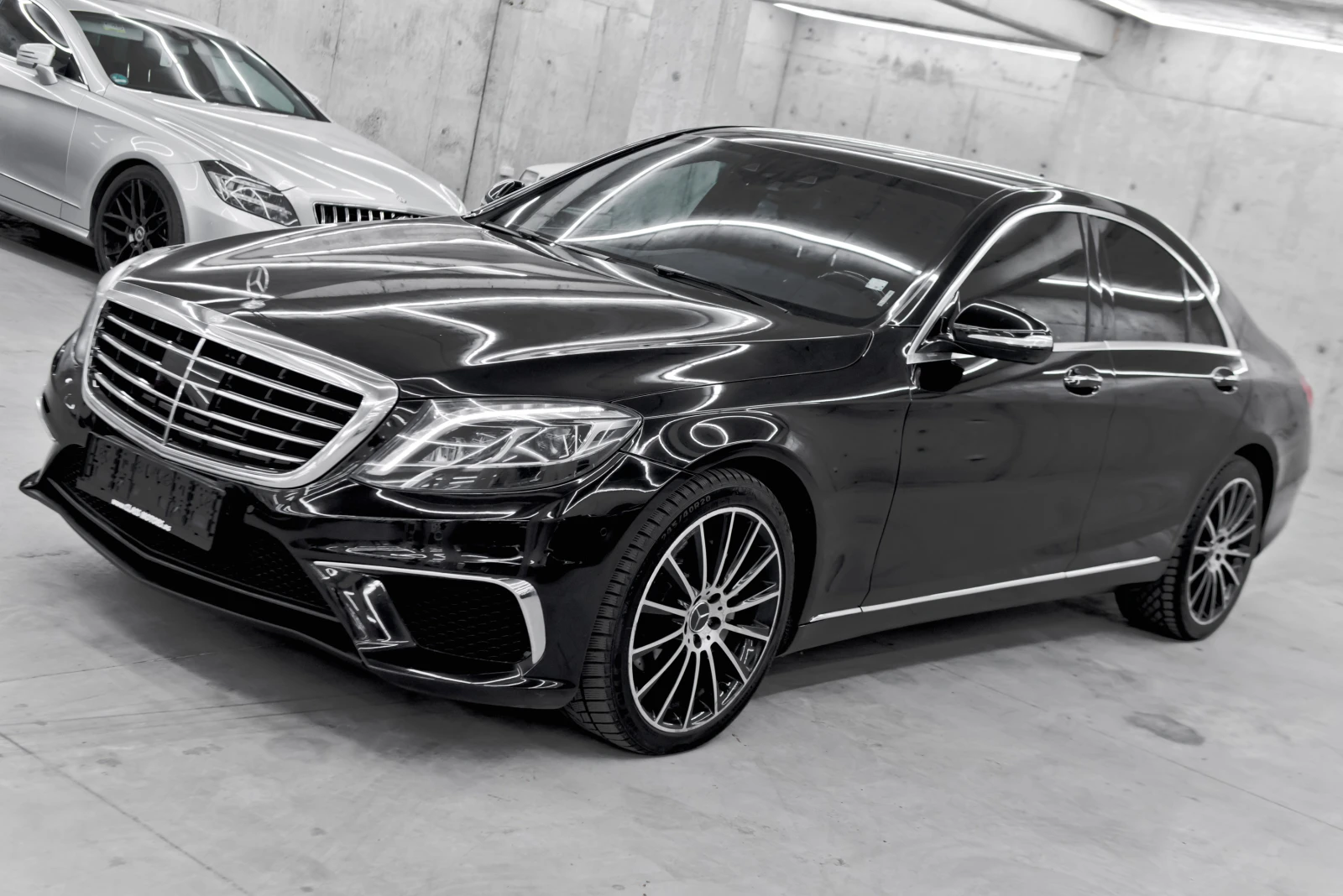 Mercedes-Benz S 350 D AMG, снимка 3 - Автомобили и джипове - 55171043