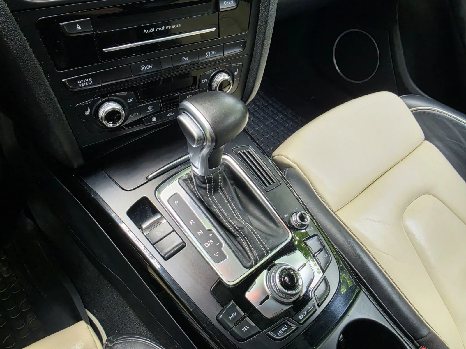 Audi A4 S-line, снимка 2 - Автомобили и джипове - 55648875