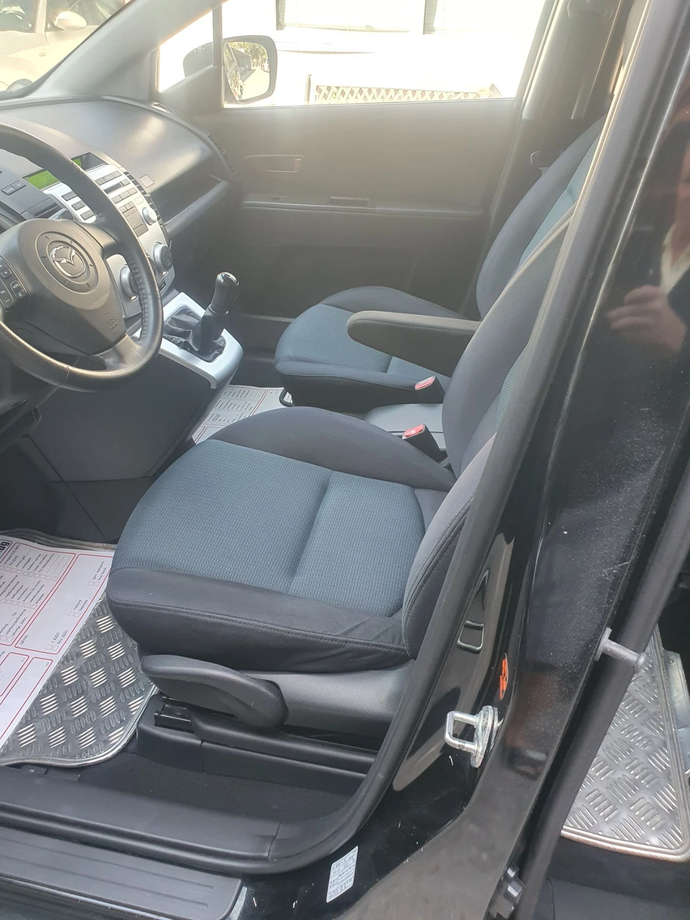 Mazda 5 1.8 CE K?IMATRONIK 7 MESTA, снимка 10 - Автомобили и джипове - 56126550