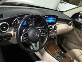 Mercedes-Benz GLC 300 * АВТО КРЕДИТ* ЦЕНА ДО БГ * Сервизна история *  - 42999 лв. / 21985.04 € - 92633607 11