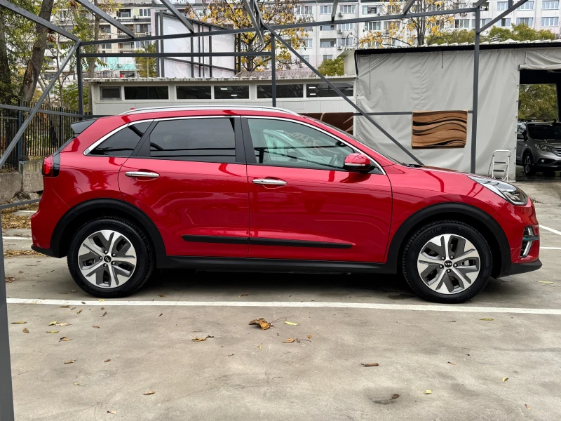 Kia Niro, снимка 4 - Автомобили и джипове - 47948640