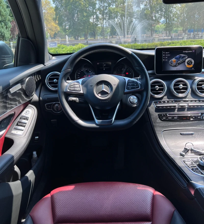 Mercedes-Benz GLC 220 EDITION 1, снимка 2 - Автомобили и джипове - 48251428