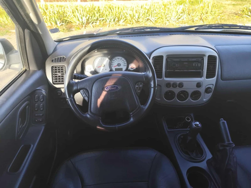 Ford Maverick, снимка 2 - Автомобили и джипове - 51775721