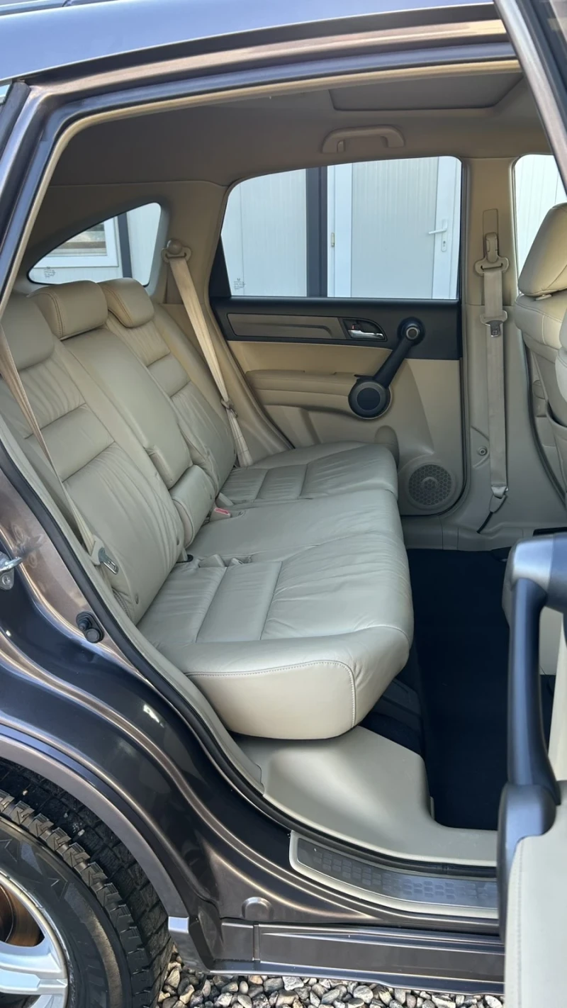 Honda Cr-v ШВЕЙЦАРИЯ* КОЖА* АВТОМАТИК* ПАНОРАМА* FACE* * * , снимка 12 - Автомобили и джипове - 52186847