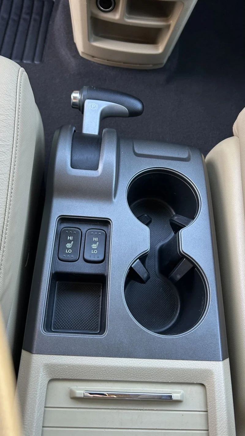 Honda Cr-v ШВЕЙЦАРИЯ* КОЖА* АВТОМАТИК* ПАНОРАМА* FACE* * * , снимка 16 - Автомобили и джипове - 52186847