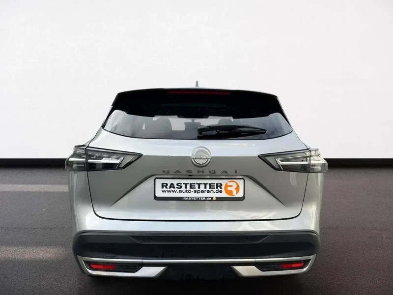 Nissan Qashqai, снимка 6 - Автомобили и джипове - 53336389