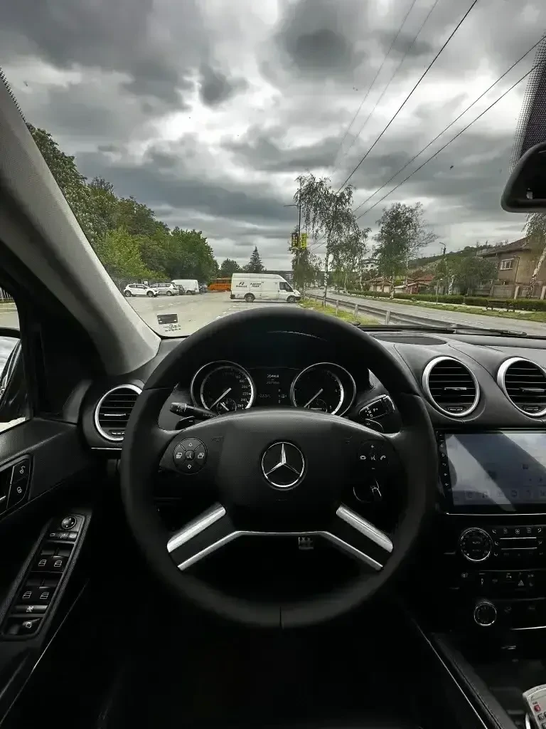 Mercedes-Benz GL 350 350CDI BLUETEC, снимка 13 - Автомобили и джипове - 54452840