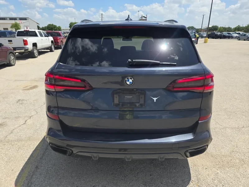 BMW X5 xDrive40i M-SPORT, снимка 4 - Автомобили и джипове - 55187557