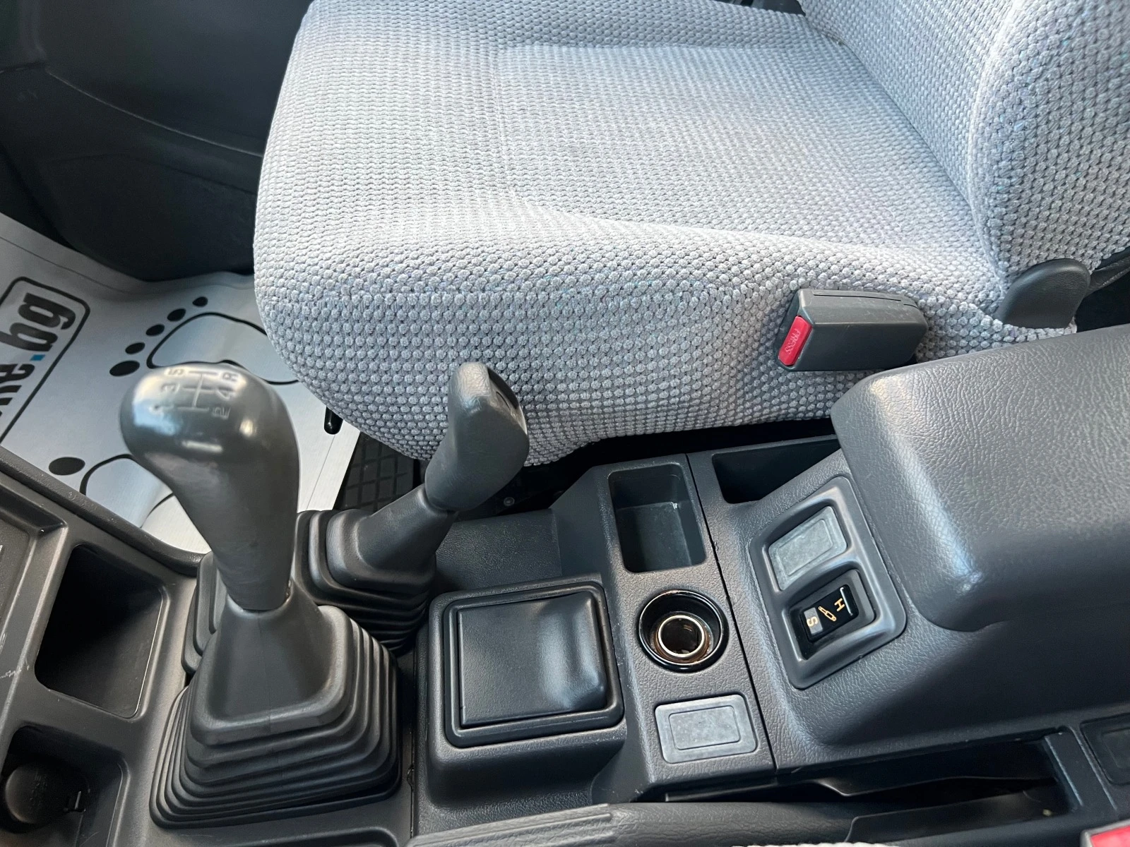 Mitsubishi Pajero | Mobile.bg — изображение 13