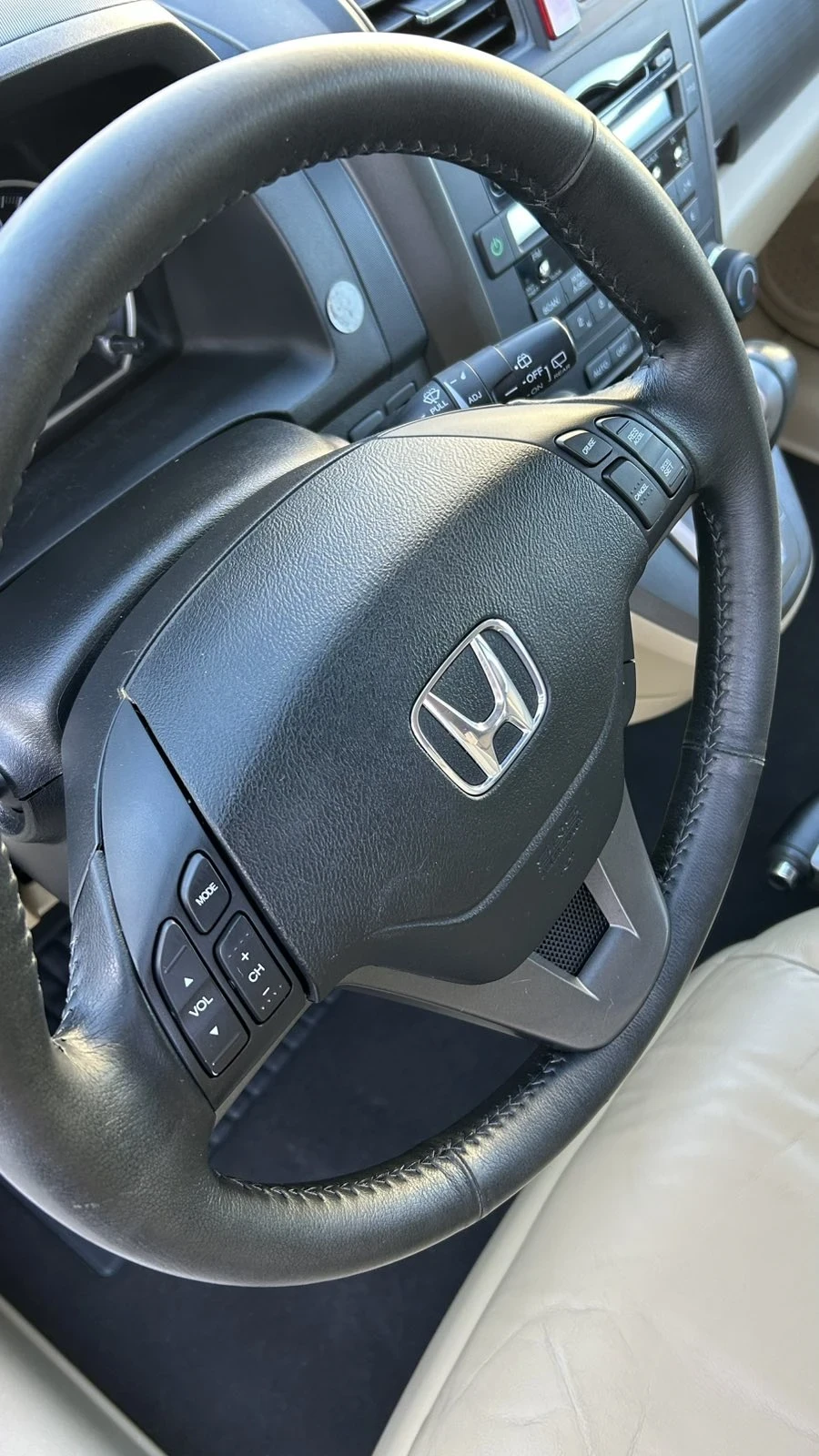 Honda Cr-v ШВЕЙЦАРИЯ* КОЖА* АВТОМАТИК* ПАНОРАМА* FACE* * *  - изображение 9